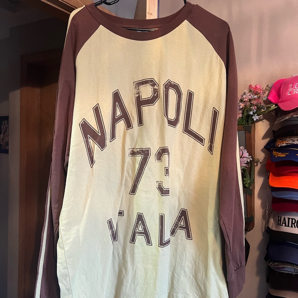 Urban Outfitters Brown and Cream Graphic Top